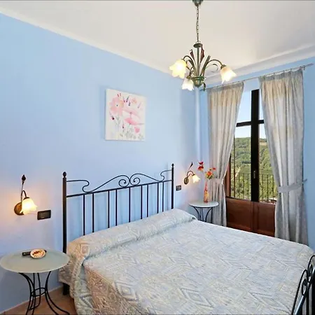 Al Brich Quadriple With Breakfast